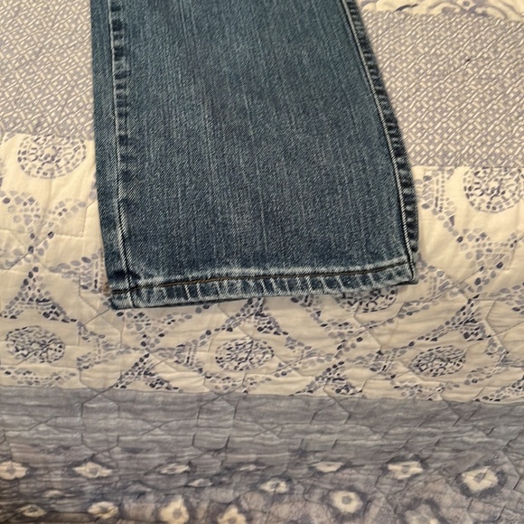 Jeans - Picture 4 of 5